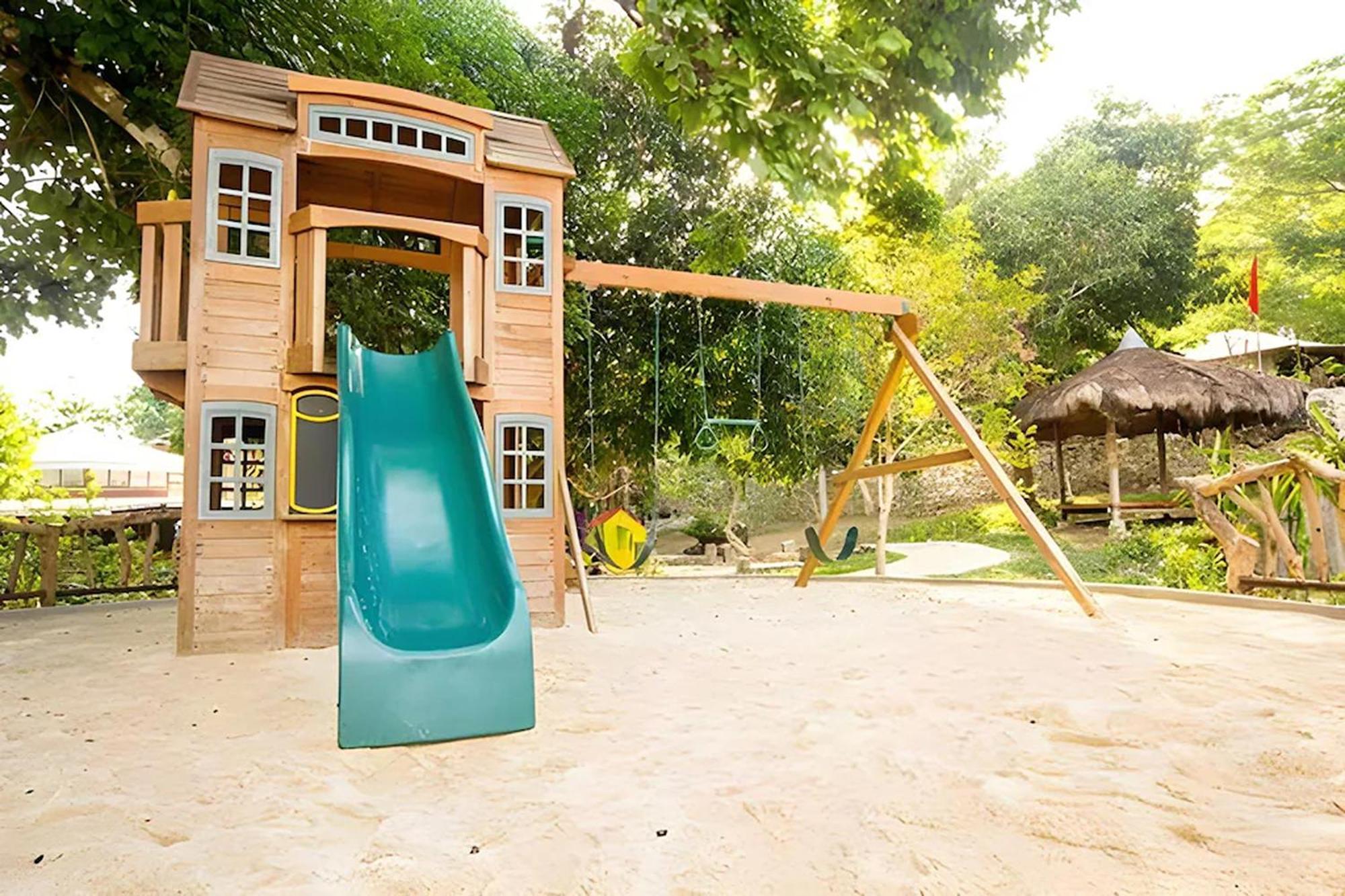 Oldwoods By The Sea Nature Resort Bani Pangasinan Ngoại thất bức ảnh
