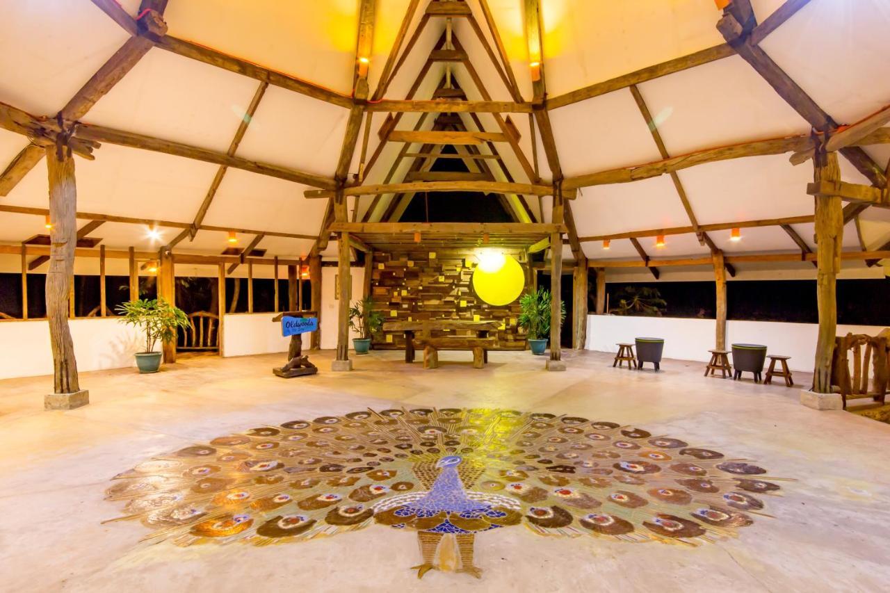 Oldwoods By The Sea Nature Resort Bani Pangasinan Ngoại thất bức ảnh
